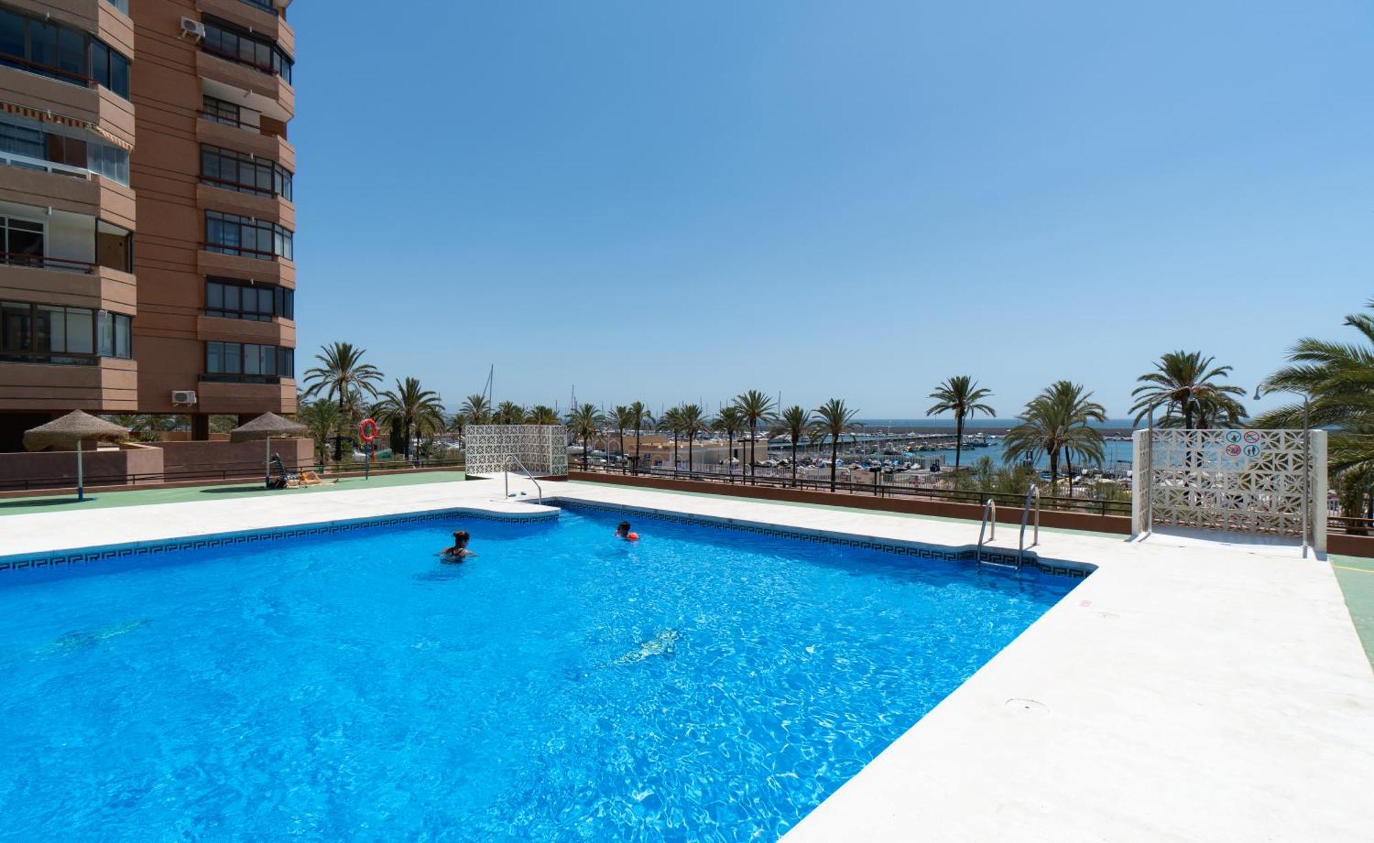Sur Suites Palmeras 3 Fuengirola Exterior photo